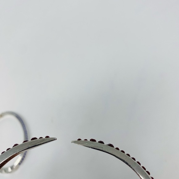 Elegant Blue and Red Bangle Bracelet Set - Picture 7 of 11